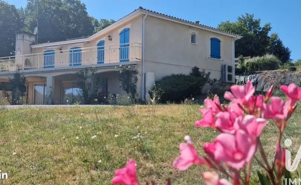 Maison 8 pièces 170 m²
