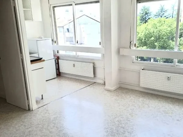 Studio 22m2 Croix-rousse proximité INSPE