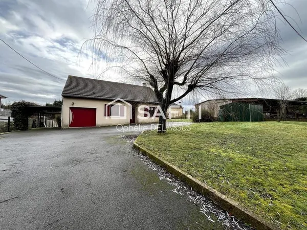 Une maison bien équipée, prête à vivre, avec une excellente accessibilité !