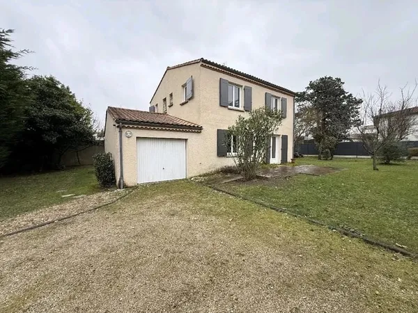 MAISON / VILLA