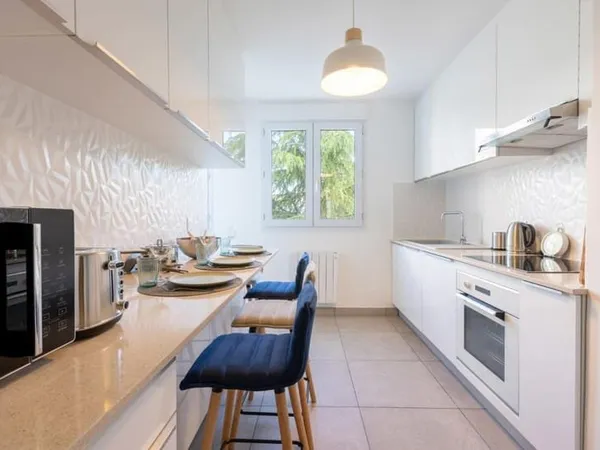 Chambre 1 meublée dans COLOCATION LYON 6