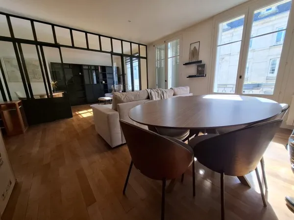Loue appartement 77m²