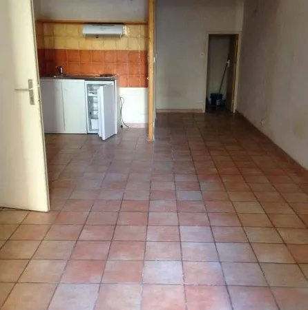 Studio 1 pièce 25 m²