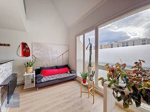 Appartement Evry-Courcouronnes 1 pièce 35.21m² + parking + cave