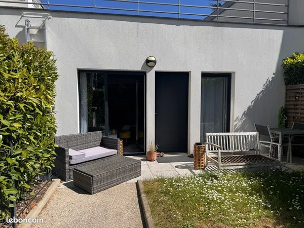 Apparemment meublé T2 avec jardin, Châtillon