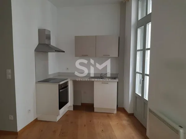 Studio 1 pièce 28 m²