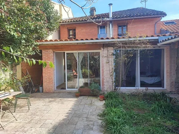 Maison 8 pièces 180 m²