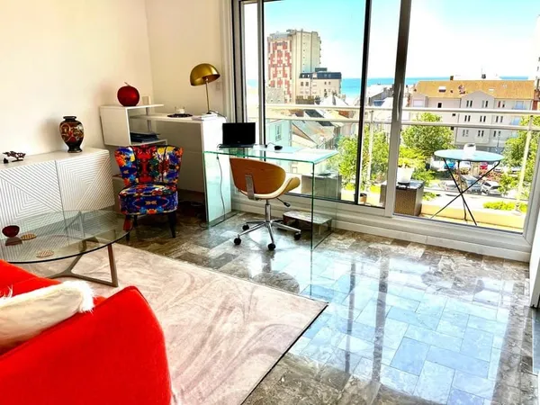 APPARTEMENT A VENDRE - VUE OCEAN - LES SABLES D'OLONNE