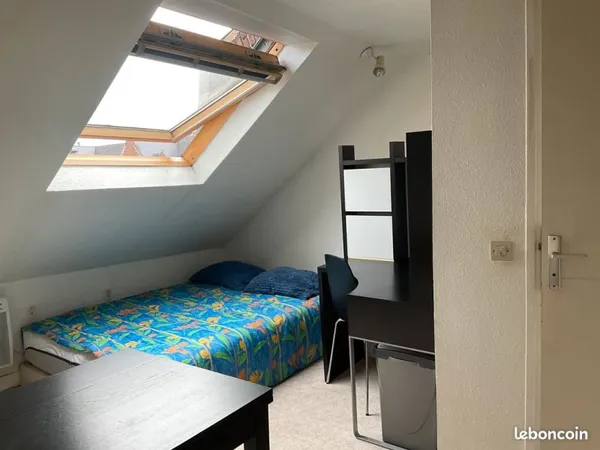 Studio meublé à louer
