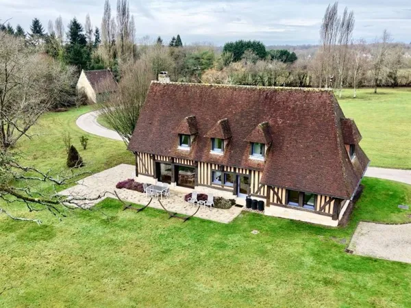 Maison individuelle 5 pièces 294 m²