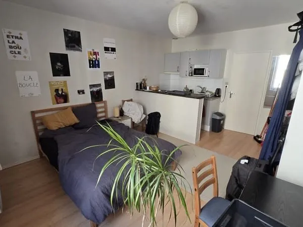STUDIO SECTEUR GARES