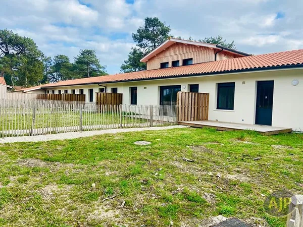 MONTALIVET Appartement T3 avec jardin et terrasses !