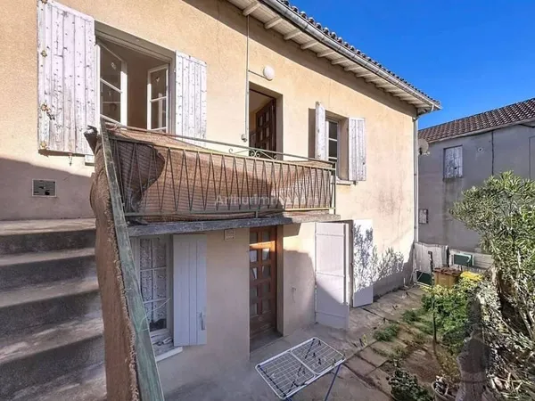 Immeuble 162 m²