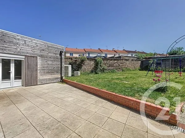 Maison 9 pièces 150 m²