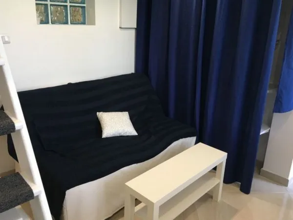 Appartement 1 pièce 14 m²