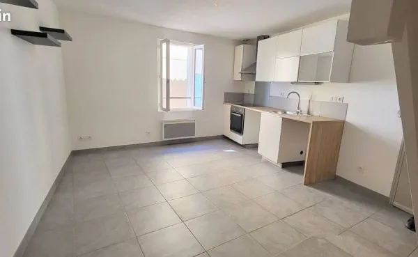 Duplex de type T2 entièrement rénové