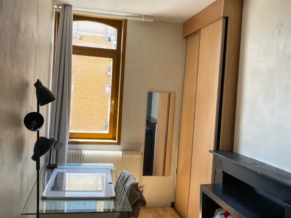 Loue chambre 12m² à Lille, à côté de la Catho du 1/5 au 31 juil 2026