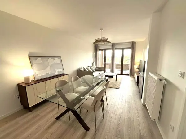 Loue F3 Meublé Neuf - 63m² + Balcon 11,5m² + Parking - Bussy-Saint-Georges