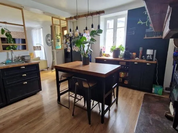 Maison 6 pièces 169 m²