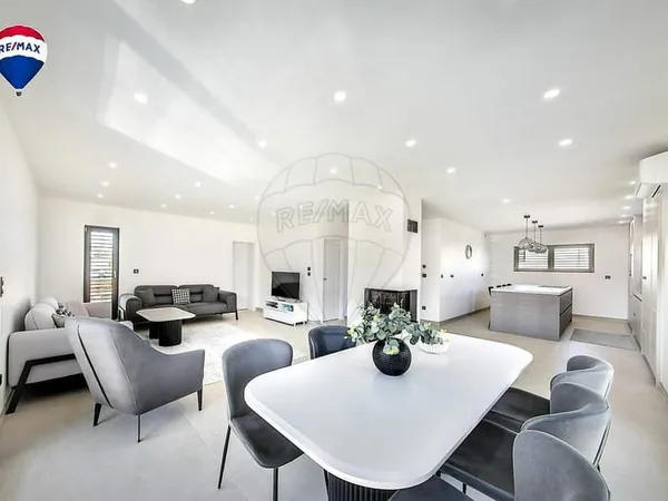 Maison 4 chambre(s) à vendre