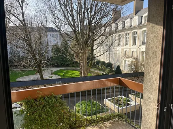 Appartement 6 pièce(s) 119.74 m2