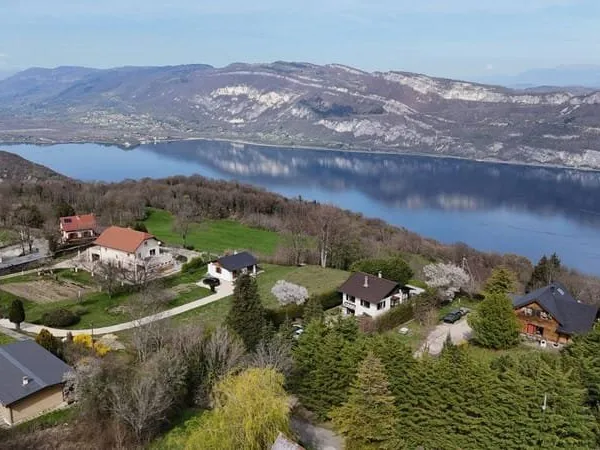 Terrain 1200 m²