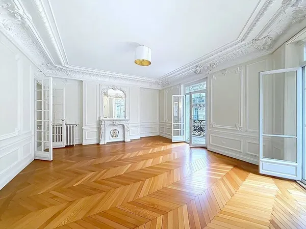 Appartement 5 pièces 147 m²