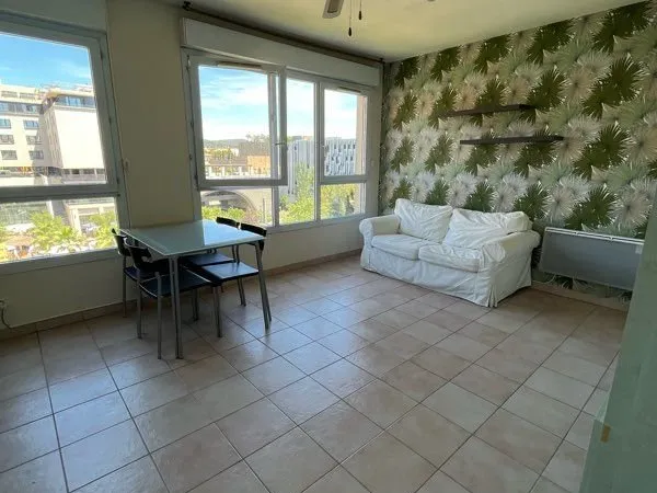 Studio Aix location Moyenne durée