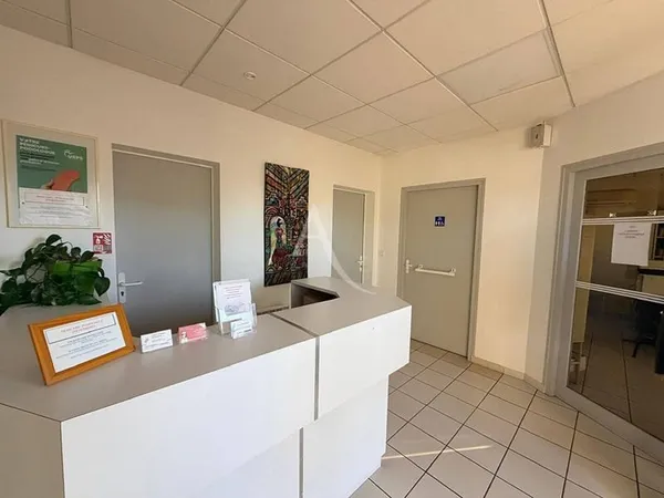 Local commercial 11 m²