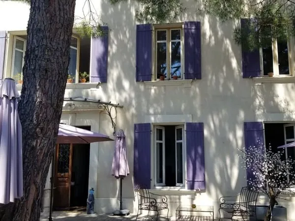 A saisir - Grande Maison de Ville et Local Commercial toutes activités