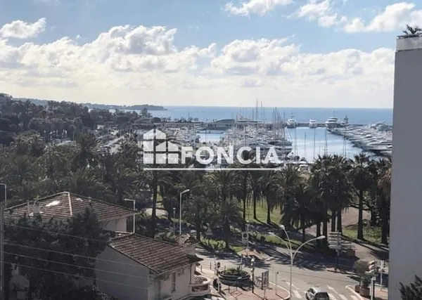 CANNES 3P ALEXANDRE 3 PROCHE. et VUE MER