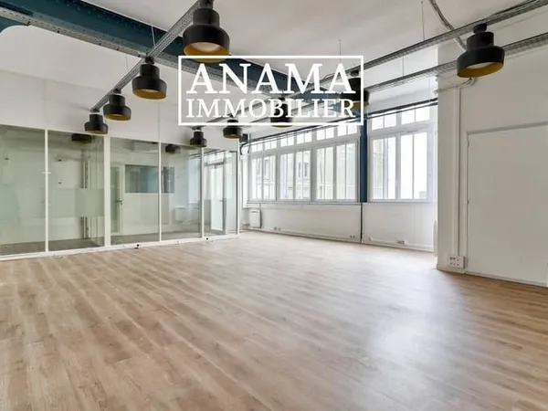 Bureaux 96 m²