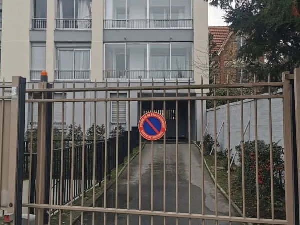 Parking/box La Garenne-Colombes