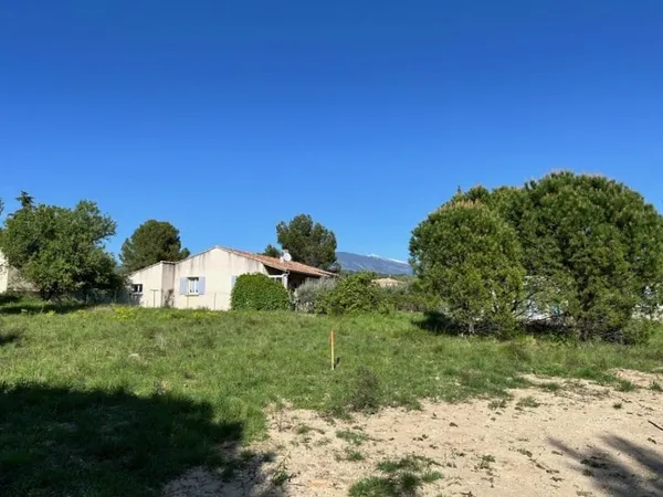 Terrain 462 m²