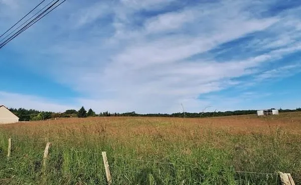 Terrain 1888 m²