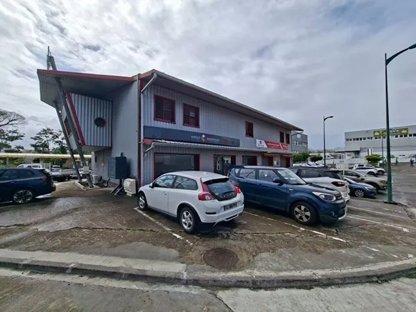 Local Commercial d'Exception 292 m² ? Zone d'Activité de Dillon (97200)