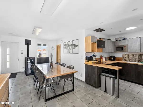 Maison 4 pièces 75 m²