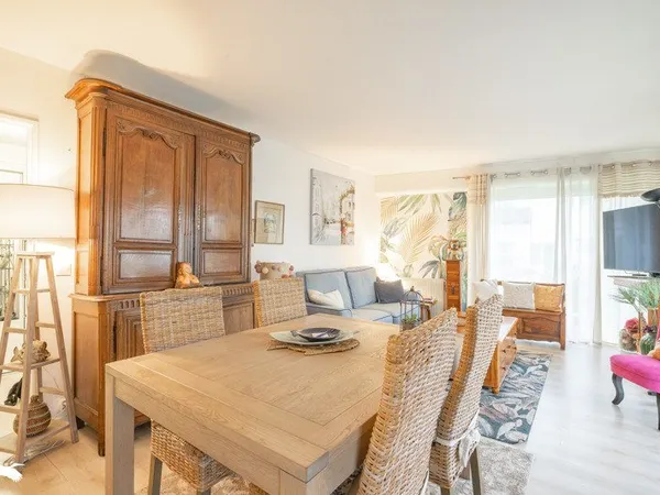 Appartement 3 pièces 8 m²