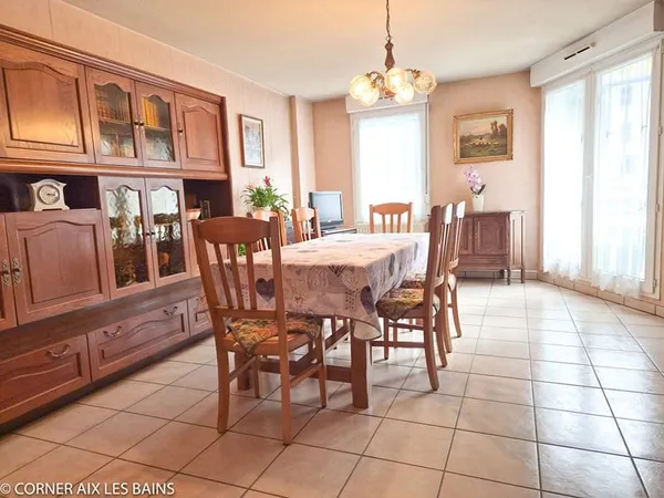 Appartement de type 4 - centre ville - 79m2 - Chambery
