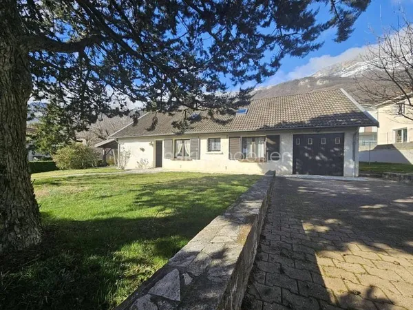 Maison 8 pièces 46 m²