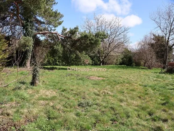 Terrain prêt à construire a Saint Just le Martel
