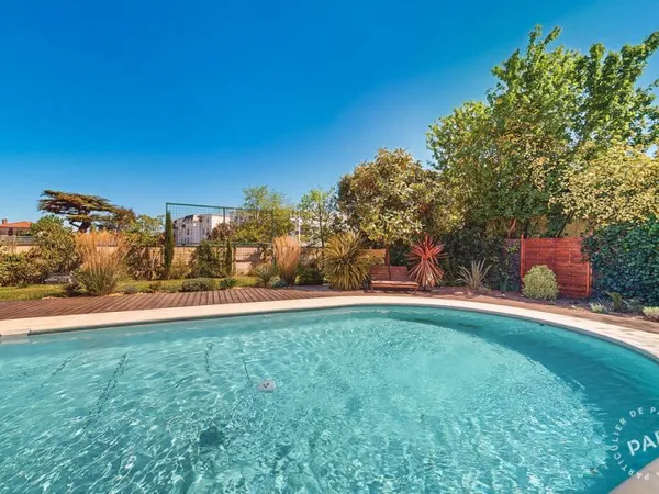 Maison 6 pièces 181 m²