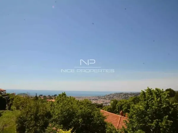 Jolie villa provençale à Gairaut, calme et ensoleillée, terrain piscinable