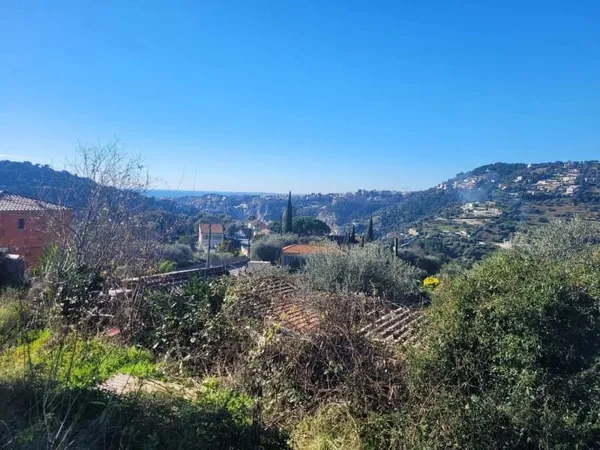Terrain à bâtir 772 m²