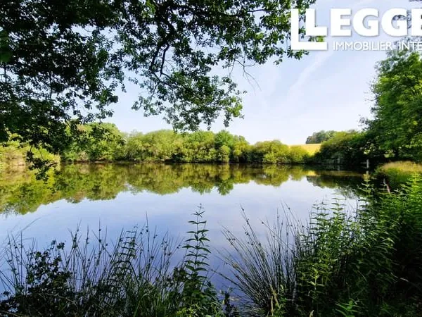 Pêcher en pleine nature à Saint-André-de-Double : un lac paisible au coeur du Périgord