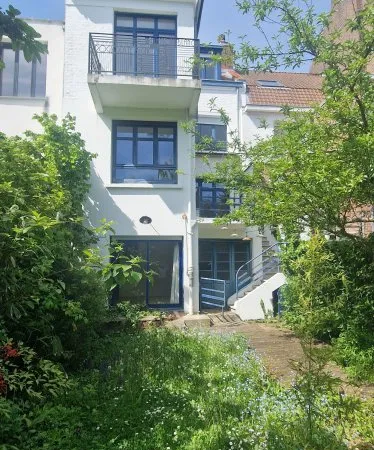 Merveilleuse maison lambersatoise 300m des jardins du colysée