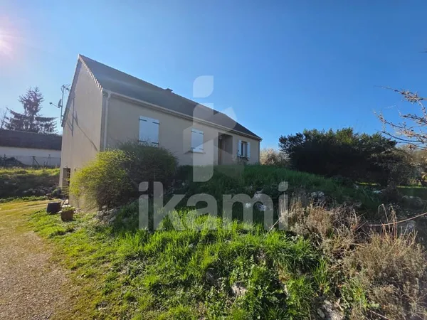 Pavillon lumineux 100 m2 avec vue dégagée à Villentrois, aux