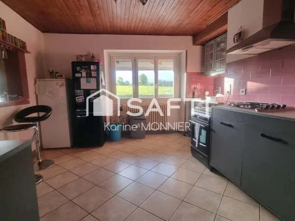 Maison avec 2 logements loués
