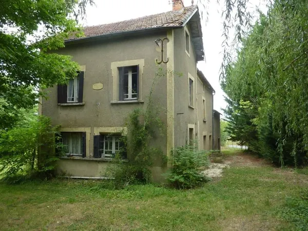Maison 1 pièce 100 m²