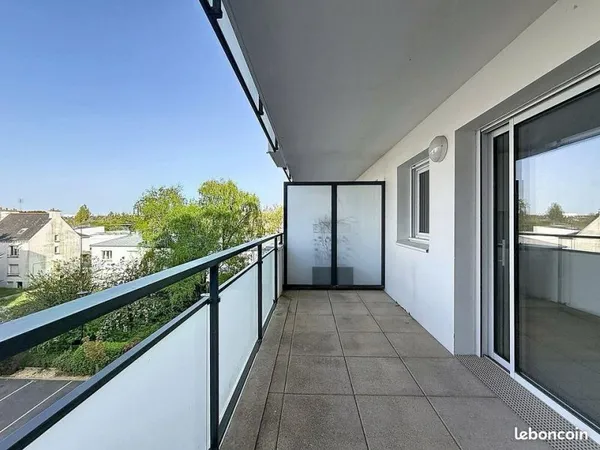 T3 avec balcon parking et cave LANESTER
